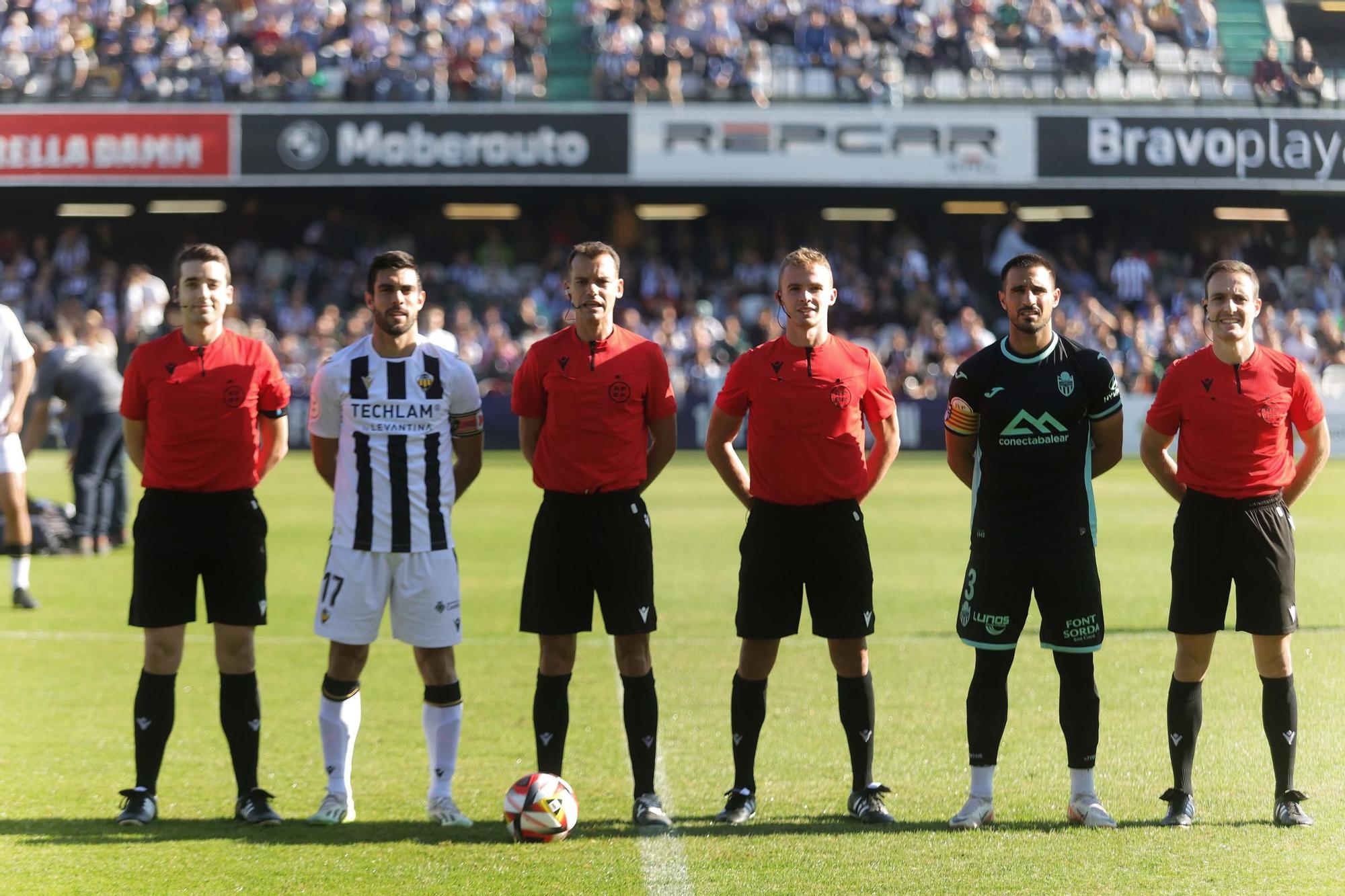 Galería | La victoria contra el Atlético Baleares, con más de 12.000 espectadores, en imágenes