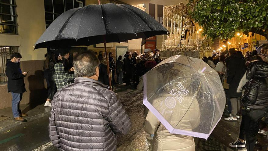 Elche, pendiente del cielo ante las procesiones de Lunes Santo