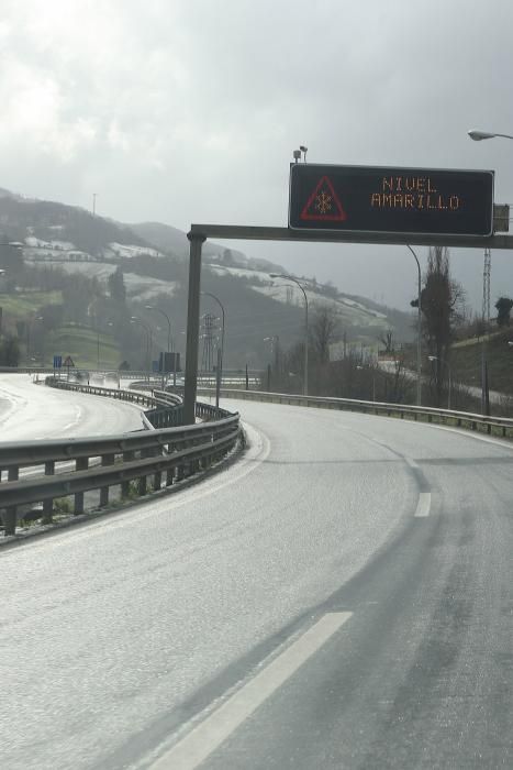 Temporal en la autopista del Huerna