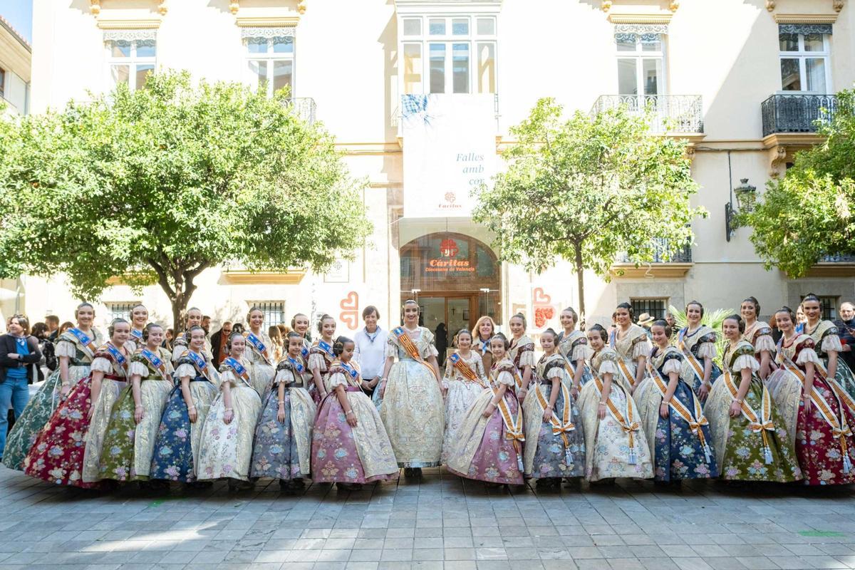 Les Falleres Majors de València 2026, Carmen Prades i Marta Mercader, amb les seues Corts d’Honor
