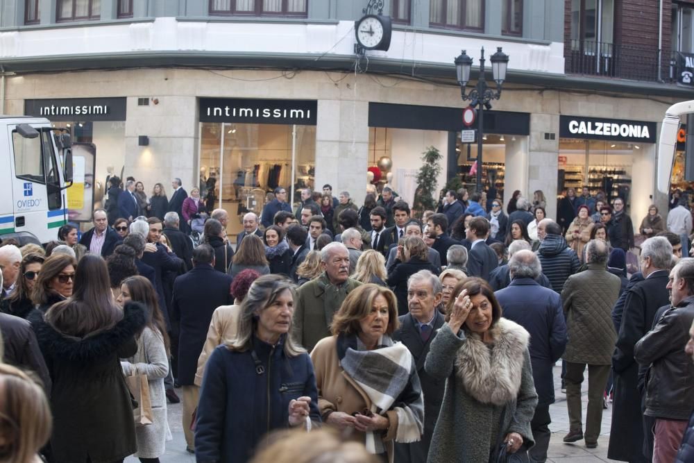 Multitudinario adiós a José María Figaredo"