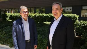 Los especialistas Ramón Hernández y Francisco José Cambra.