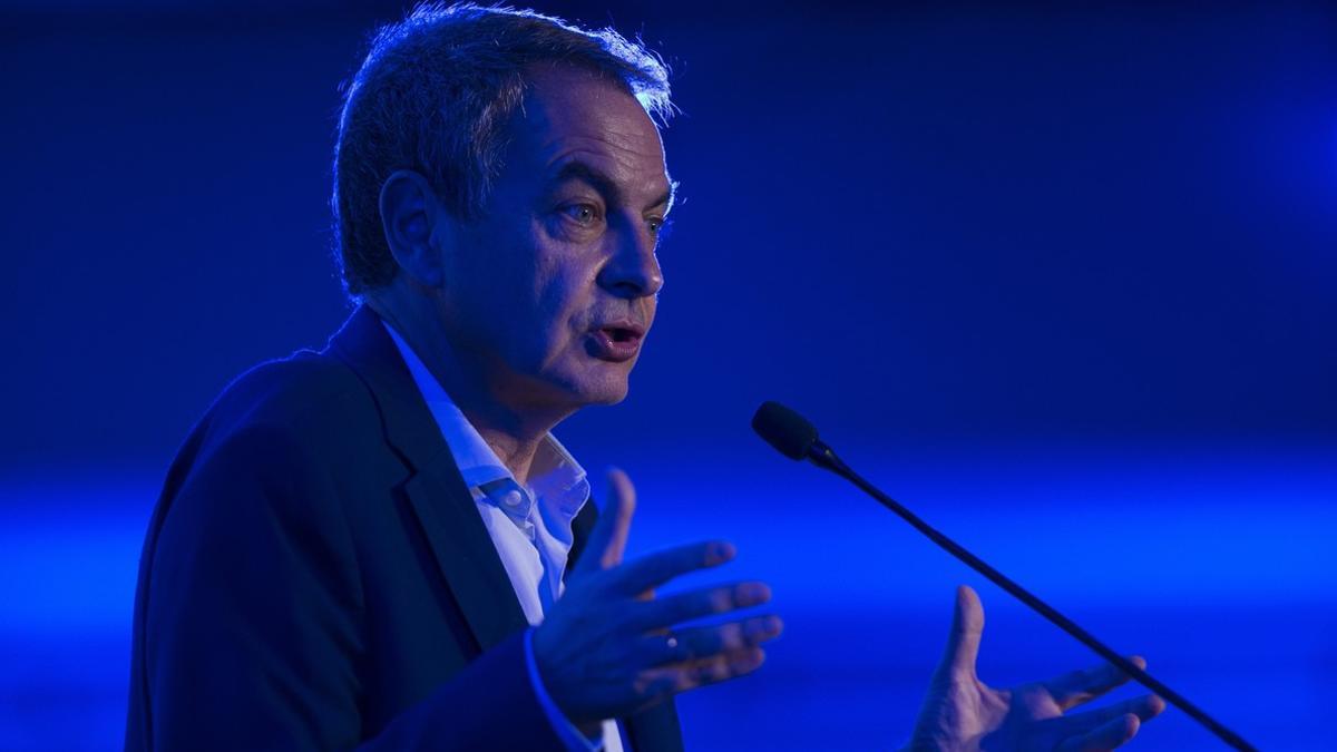 RodrÃguez Zapatero dicta la conferencia "La igualdad de género como derecho"