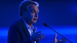 STO01  SANTO DOMINGO  R  DOMINICANA   20 09 2018 - El expresidente del Gobierno espanol Jose Luis Rodriguez Zapatero dicta la conferencia  La igualdad de genero como derecho  hoy  jueves 20 de septiembre de 2018  en la sede de la Cancilleria dominicana en Santo Domingo  Republica Dominicana   EFE Orlando Barria