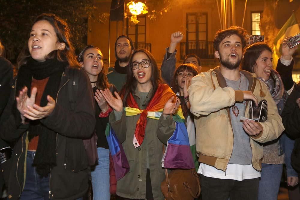 Miles de cordobeses protestan contra el fascismo