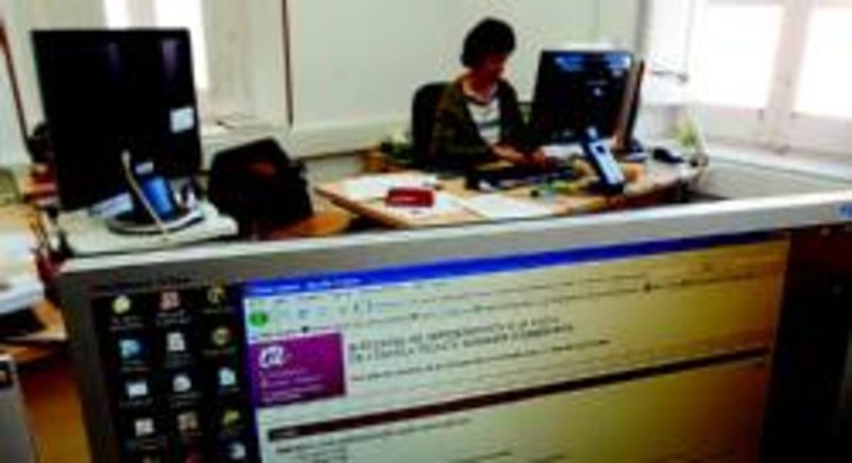 Departament de serveis d’informàtica de la Universitat Rovira i Virgili de Tarragona, ahir. Departament de serveis d’informàtica de la Universitat Rovira i Virgili de Tarragona, ahir.