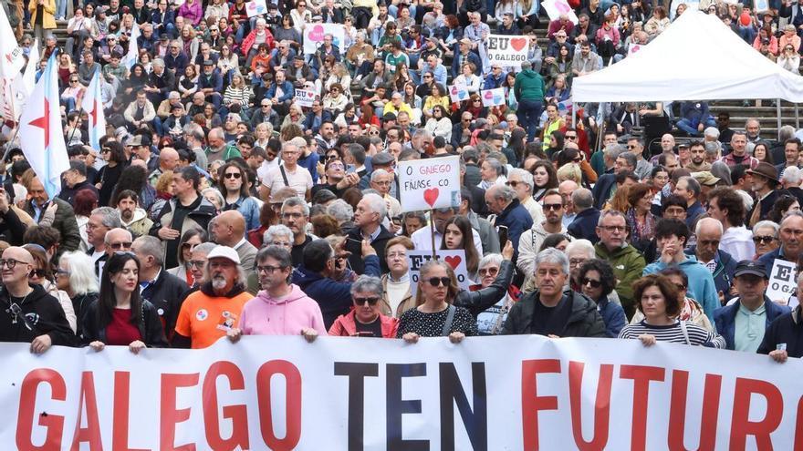 La plataforma Queremos Galego impulsará una Iniciativa Legislativa Popular en el Parlamento para revertir la "emergencia lingüística" del idioma