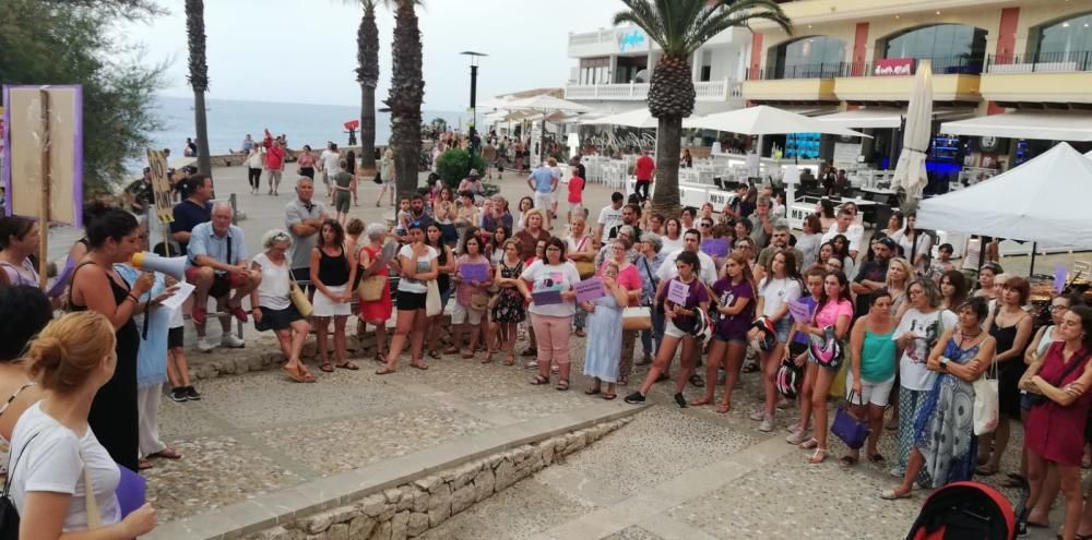 Manifestación en Cala Rajada contra la 'manada' alemana