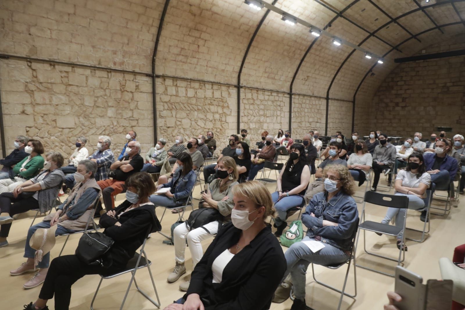 Refugios de la Guerra Civil en Palma: 60 personas visitan un claustrofóbico museo de la memoria