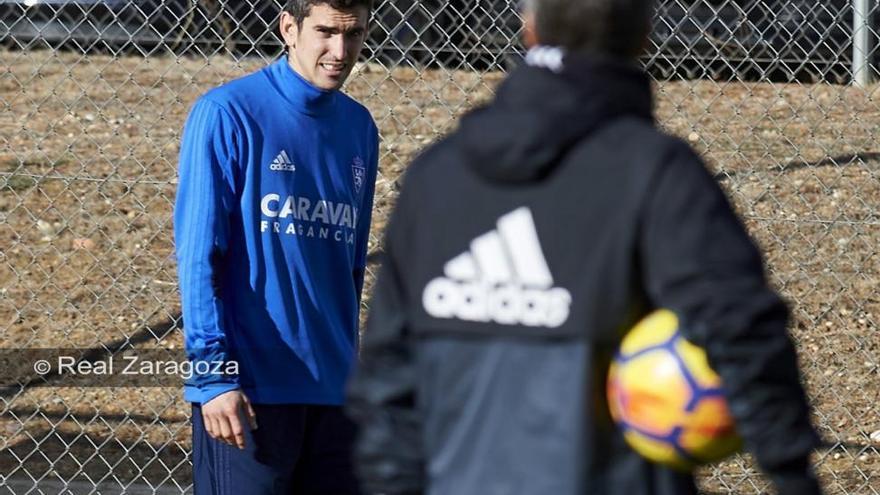 Jesús Alfaro completa su primera sesión de entrenamiento con el Real Zaragoza