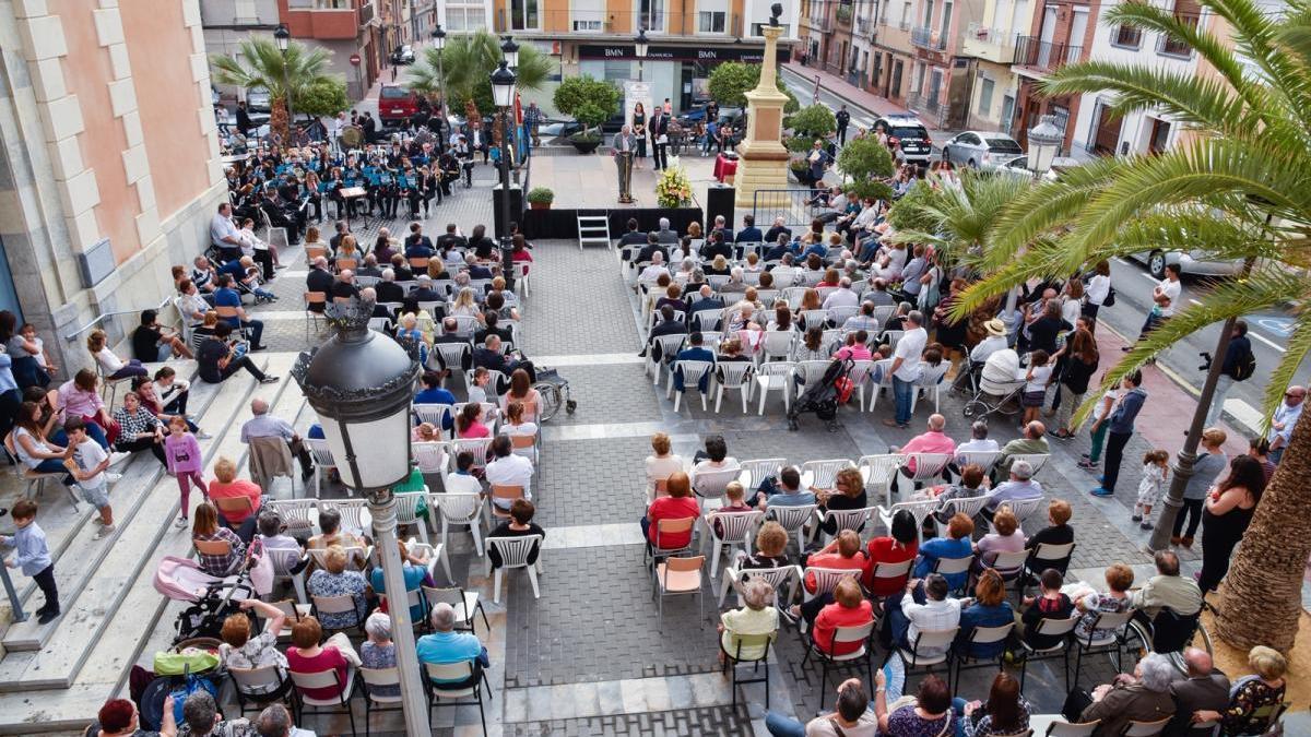 Acto de inauguración del monumento