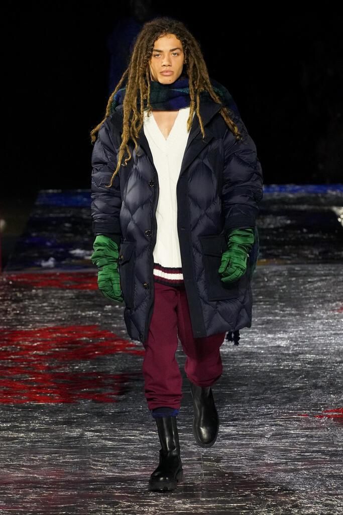 Tommy Hilfiger