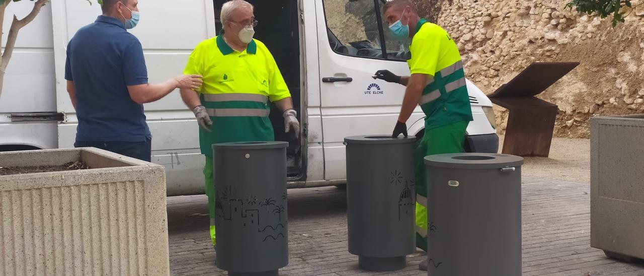 Las nuevas papeleras de Elche