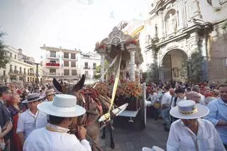 La hermandad del Rocío de Córdoba inicia su camino con una emotiva salida desde San Pablo