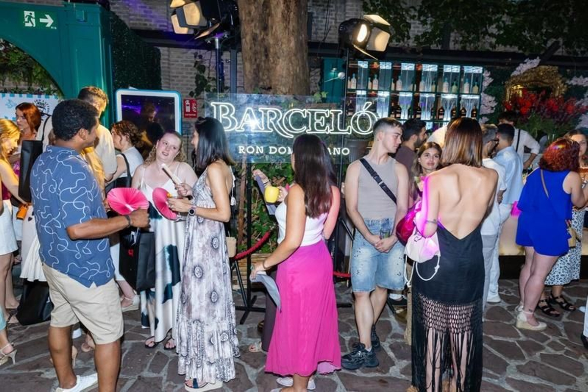 Un Barceló cola aquí, por favor
