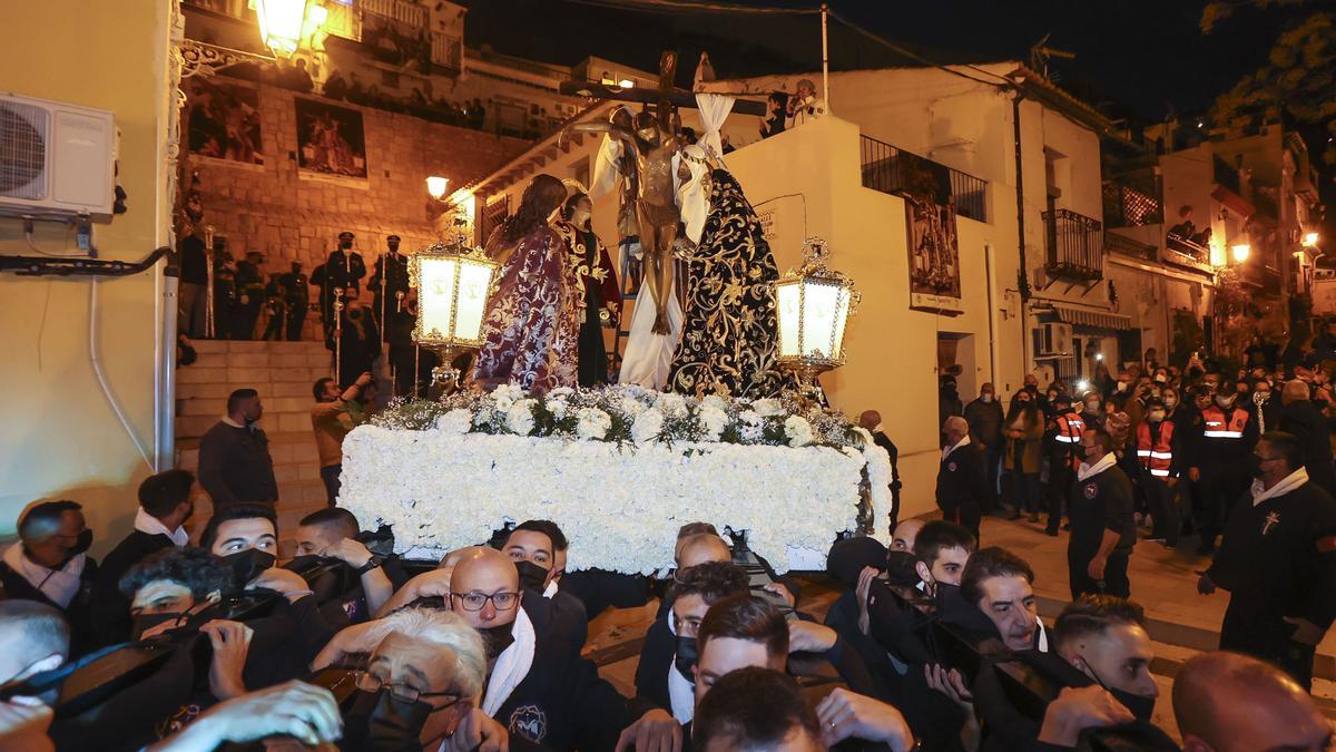 Las procesiones vuelven a las calles de Alicante dos años después