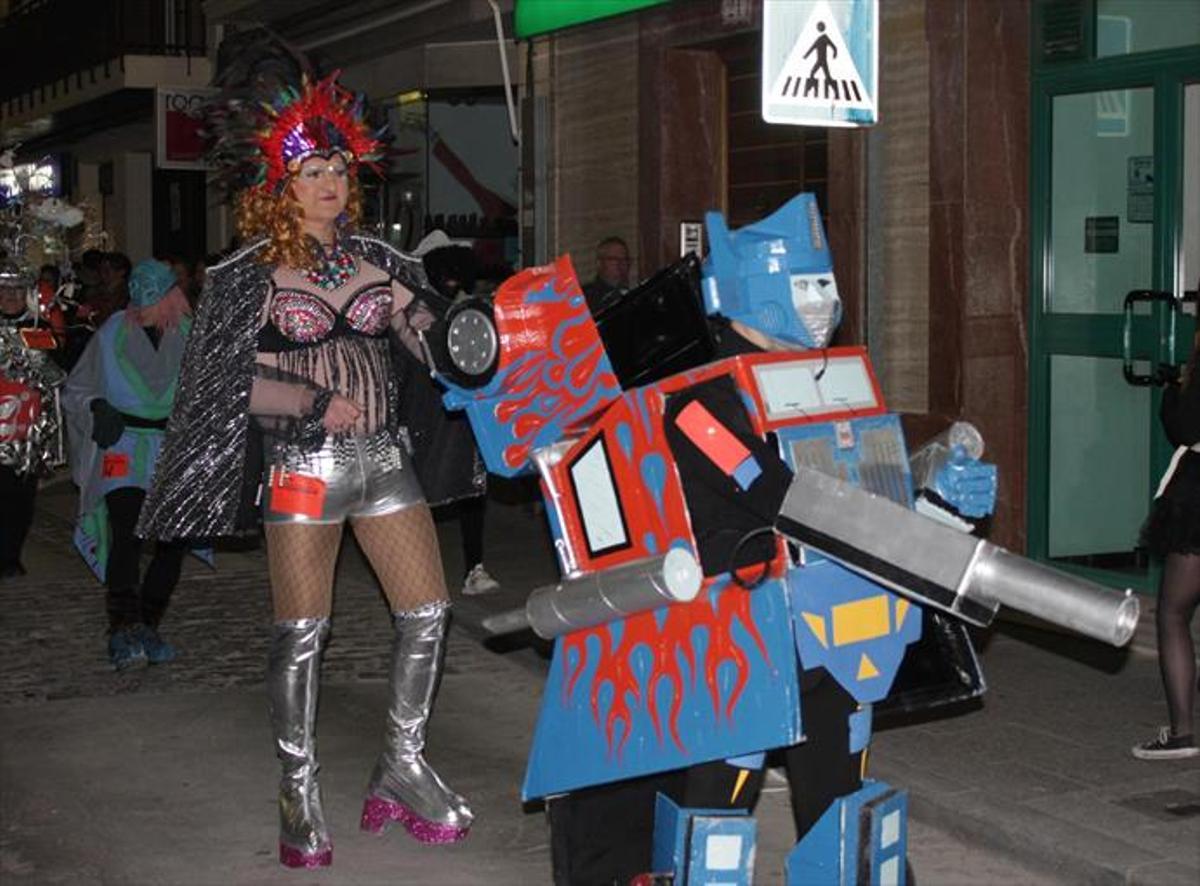 El Carnaval toma las calles y revive desfiles y tradiciones