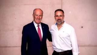 Asarta (VOX) refuerza su compromiso con Abascal en la presentación de candidatos al Congreso