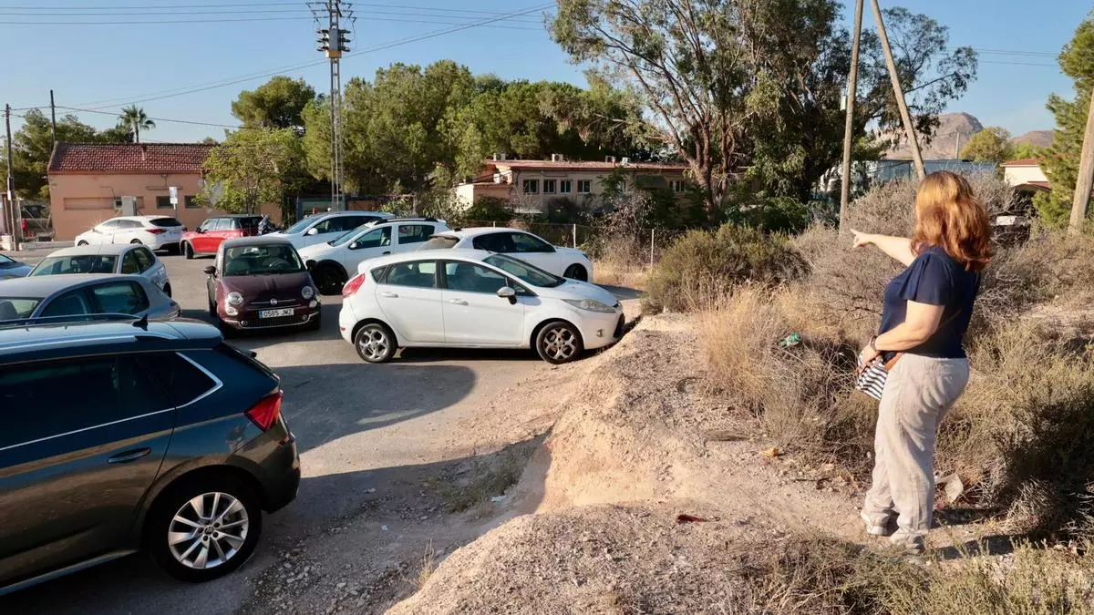 La construcción del colegio de La Cañada del Fenollar de Alicante, más cerca tras seis años de espera