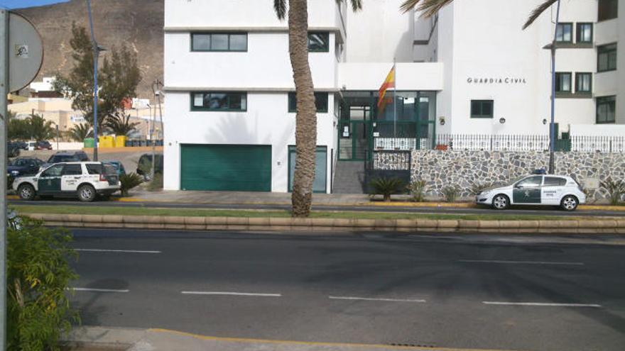 Fachada del cuartel de la Guardia Civil de Gran Tarajal.