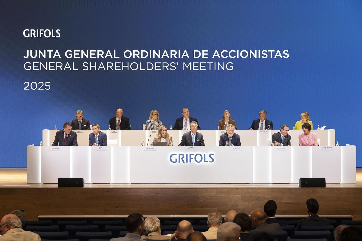 Una fotografía de la junta general de accionistas de Grifols