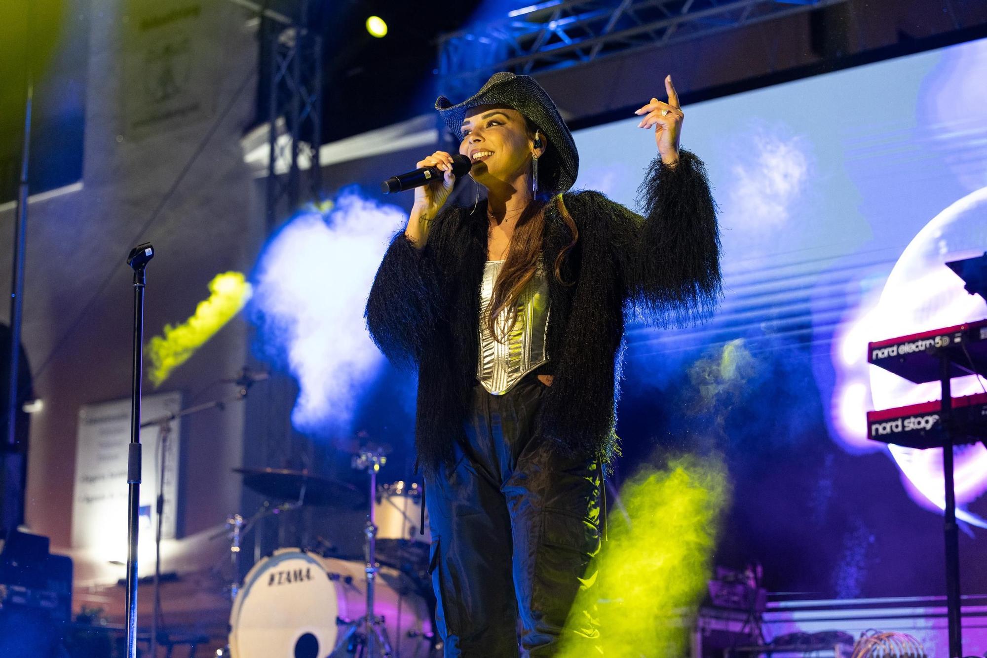 Galería: Mira aquí todas las fotos del concierto de Chenoa en Ibiza
