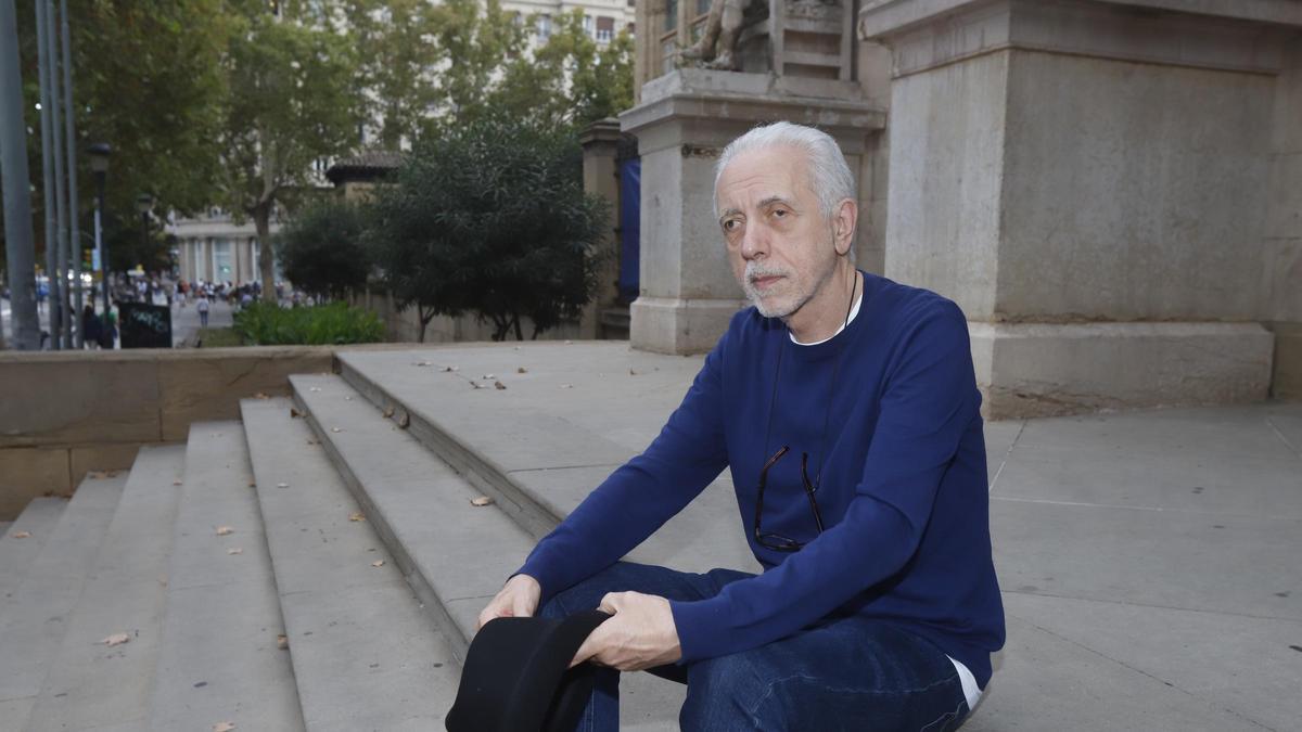 El cineasta Fernando Trueba, este miércoles, en el Paraninfo de la Universidad de Zaragoza.