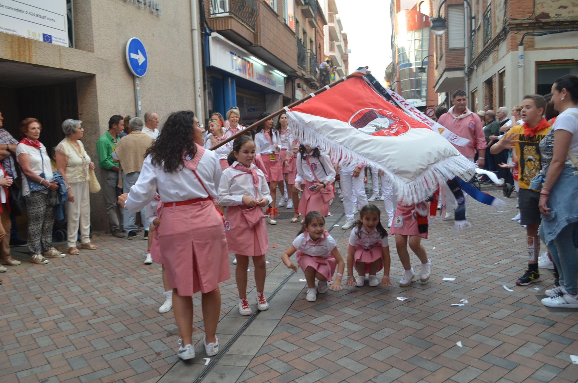 Fiestas del Toro de Benavente: ¿Y tú de qué peña eres?