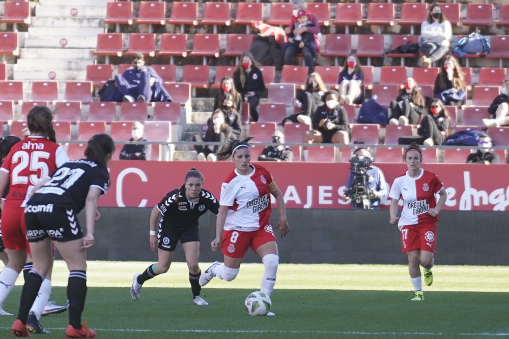 L'afició gaudeix del retorn a Montilivi amb el Girona femení