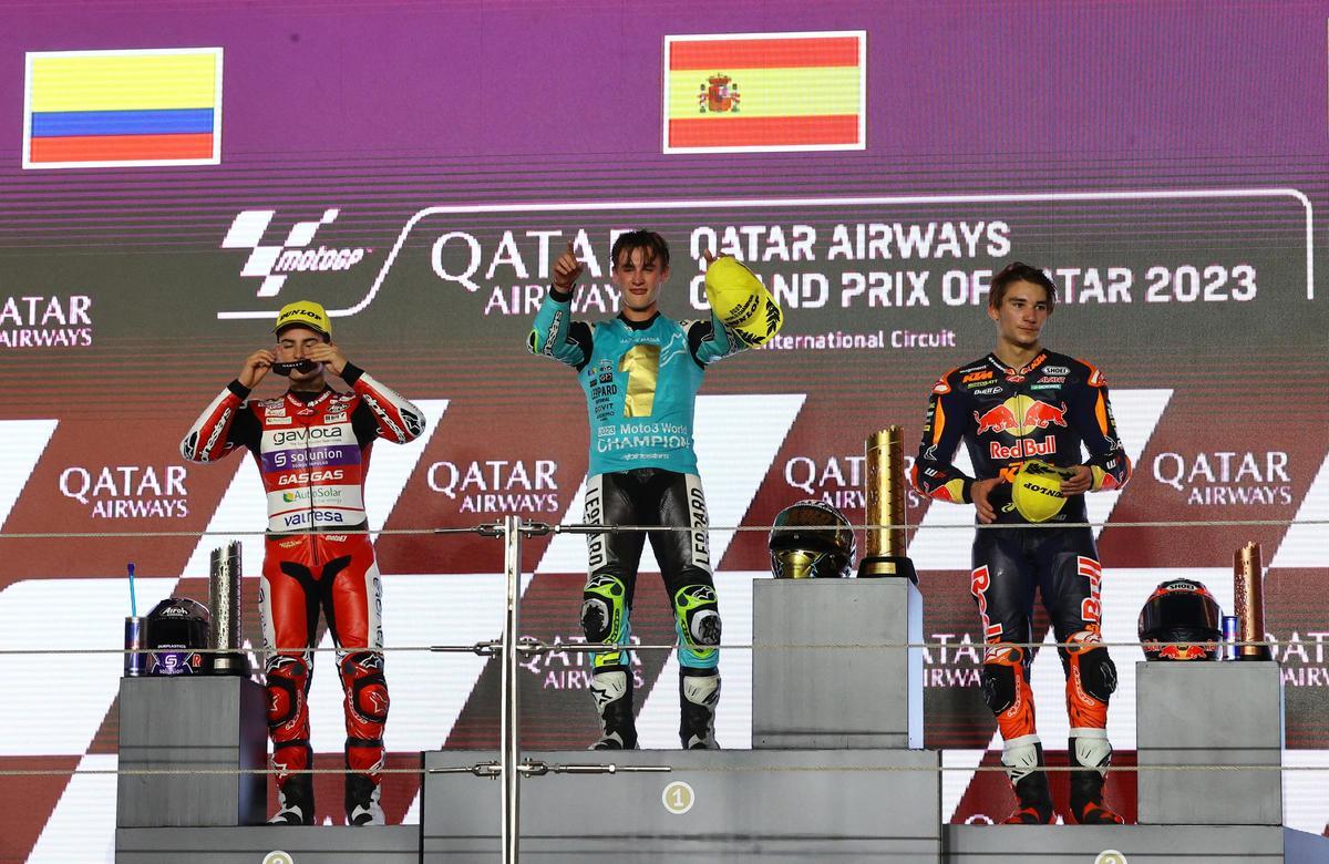 Las imágenes de Jaume Masià como campeón del mundo de Moto3 en Catar