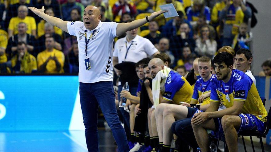 Los españoles de Kielce y Wisla provocan una &#039;guerra&#039; en el balonmano: mordiscos, escupitajos, insultos racistas a Dujshebaev...