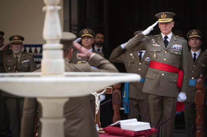 Entrega de mando al nuevo jefe del Estado Mayor del Mando de Canarias