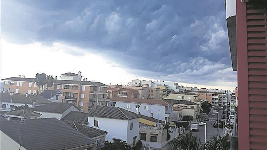 Vuelve la calma y sube el termómetro en Castellón