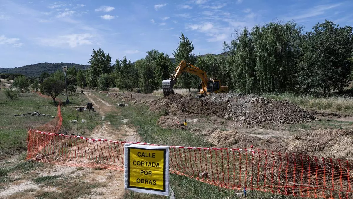 Arrancan las esperadas obras para renovar el saneamiento de Cáceres, cuyo coste repercutirá en los consumidores