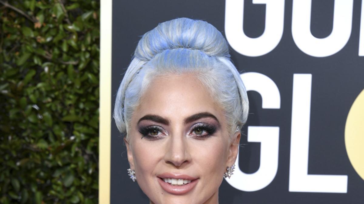 Globos de Oro 2019:  Lady Gaga con 'look' de Valentino