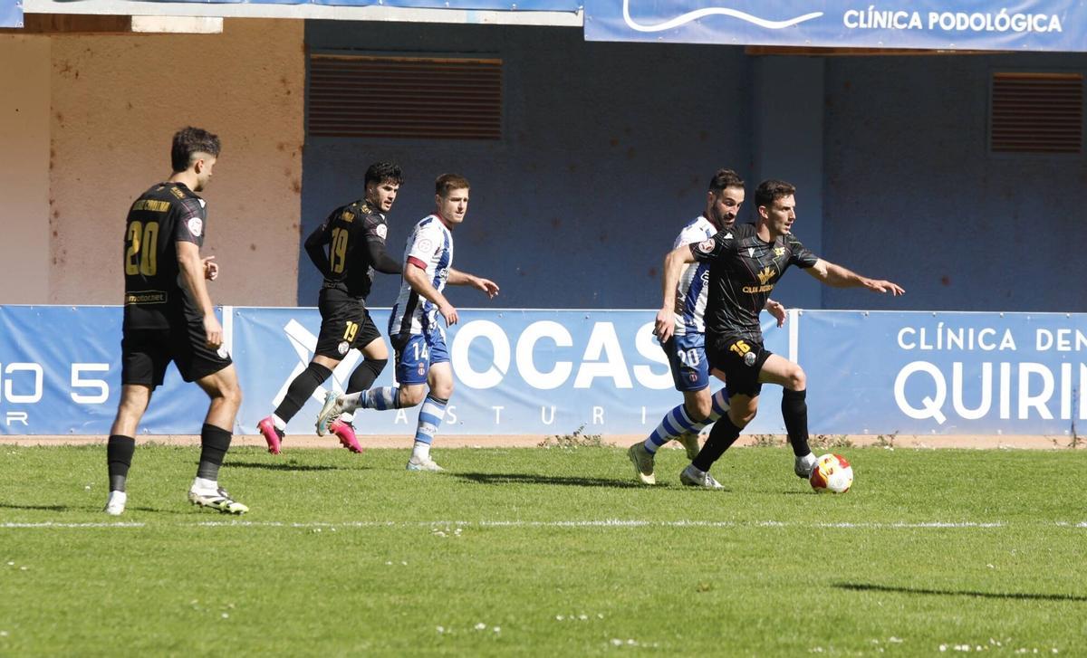 EN IMÁGENES: El partido entre el Real Avilés y el Zamora