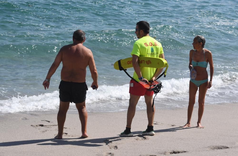 Los socorristas ya vigilan las playas de A Coruña