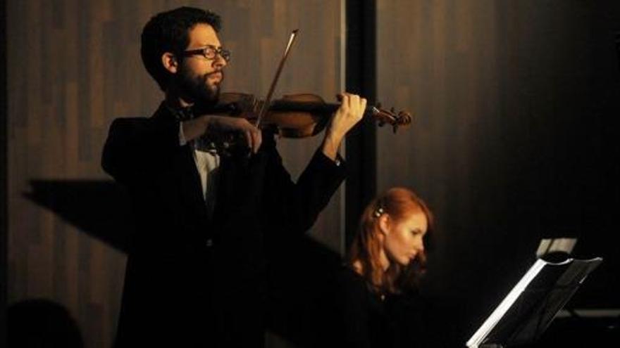 Daniel Martínez i Alicia Gutowska obren els concerts de Joves Intèrorets