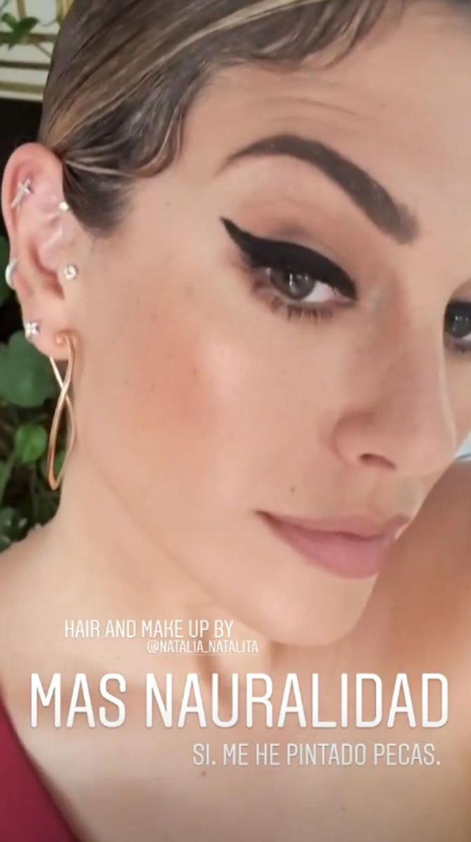 Blanca Suárez con pecas falsas.