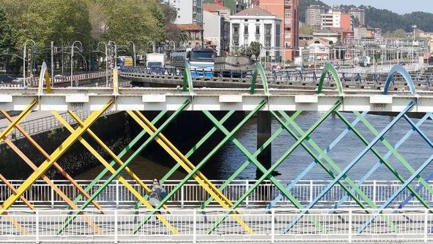 Denuncian un posible vertido a la ría