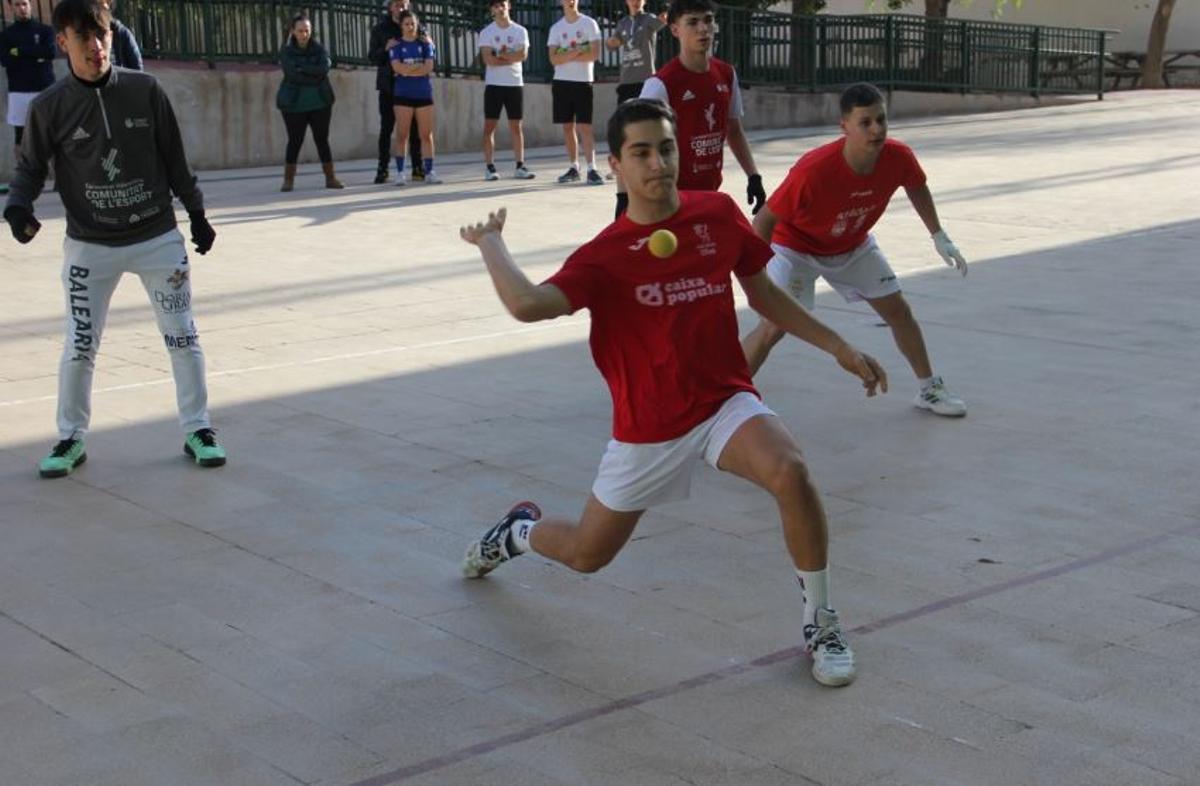 Oliva, campió juvenil
