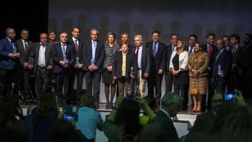 La sala Opal acogió ayer la primera edición de los Premios Faro.