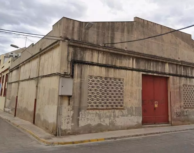 Almoines rehabilitará la "Nau del Cantó" de la antigua fábrica Lombard