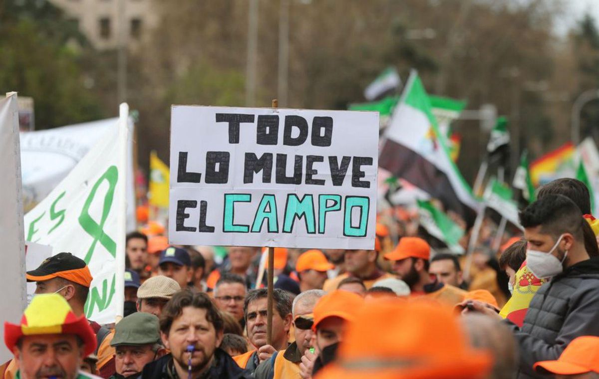 La marea de agricultores colapsó la capital de España | EP