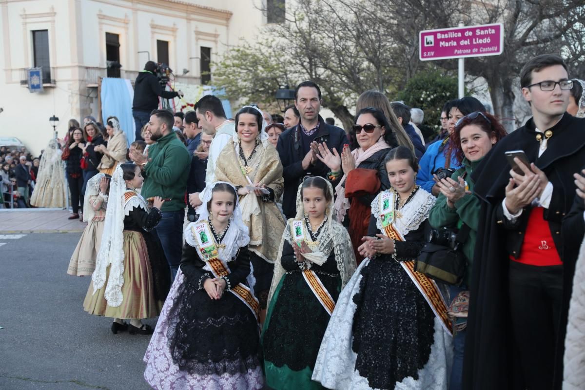 OFRENDA A LA MARE DE DÉU DEL LLEDÓ