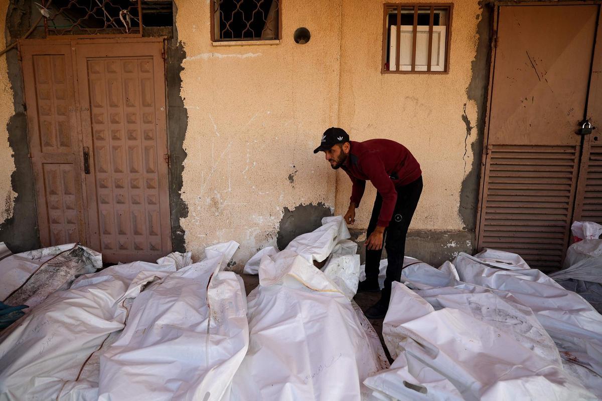 Nuevos ataques israelís matan a decenas de personas en la Franja de Gaza