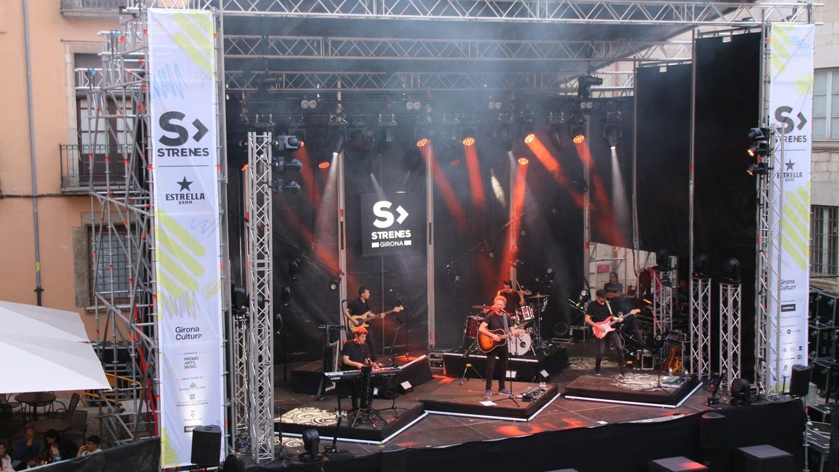 Els Amics de les Arts en concert a Girona al festival Strenes