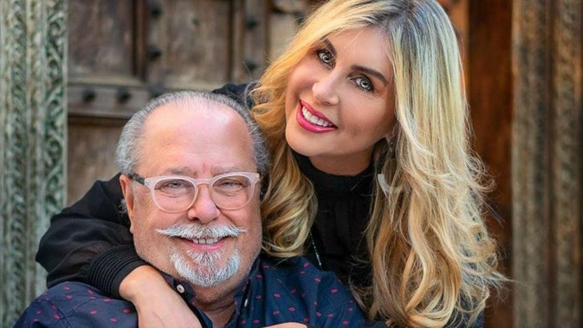 Arévalo i Malena Gracia, parella sorpresa: «Juguem a ser el papa i la mama» Arévalo i Malena Gracia, parella sorpresa: «Juguem a ser el papa i la mama»