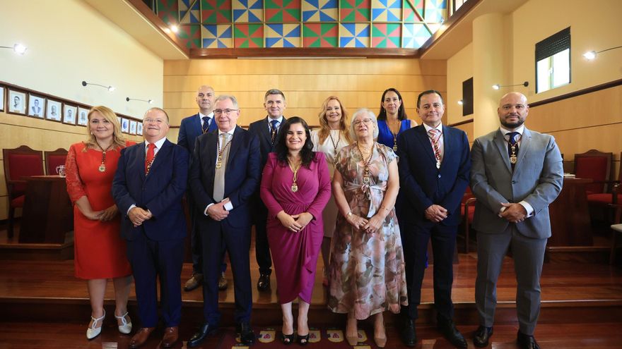 The mayoress of Candelaria opts for a similar distribution of powers among her councilors