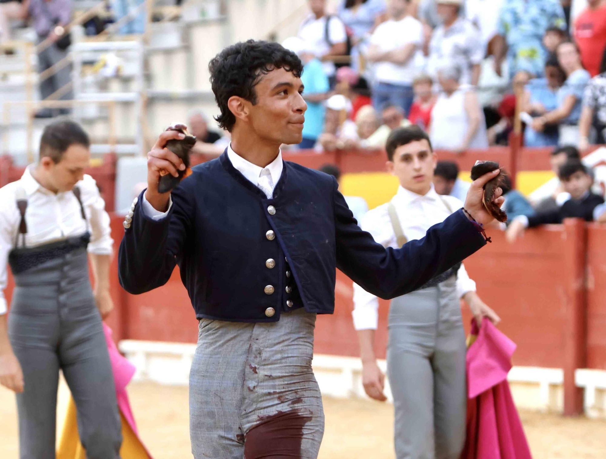 Samuel Castejón triunfa en la primera clase práctica de la Feria de Hogueras 2024
